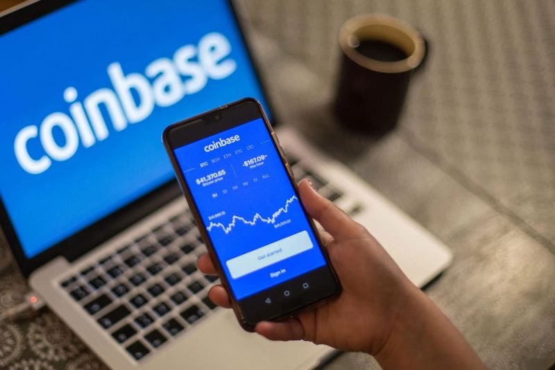 Coinbase: Test 2023 (Avantages, Fonctionnalités, Avis, Tarifs)